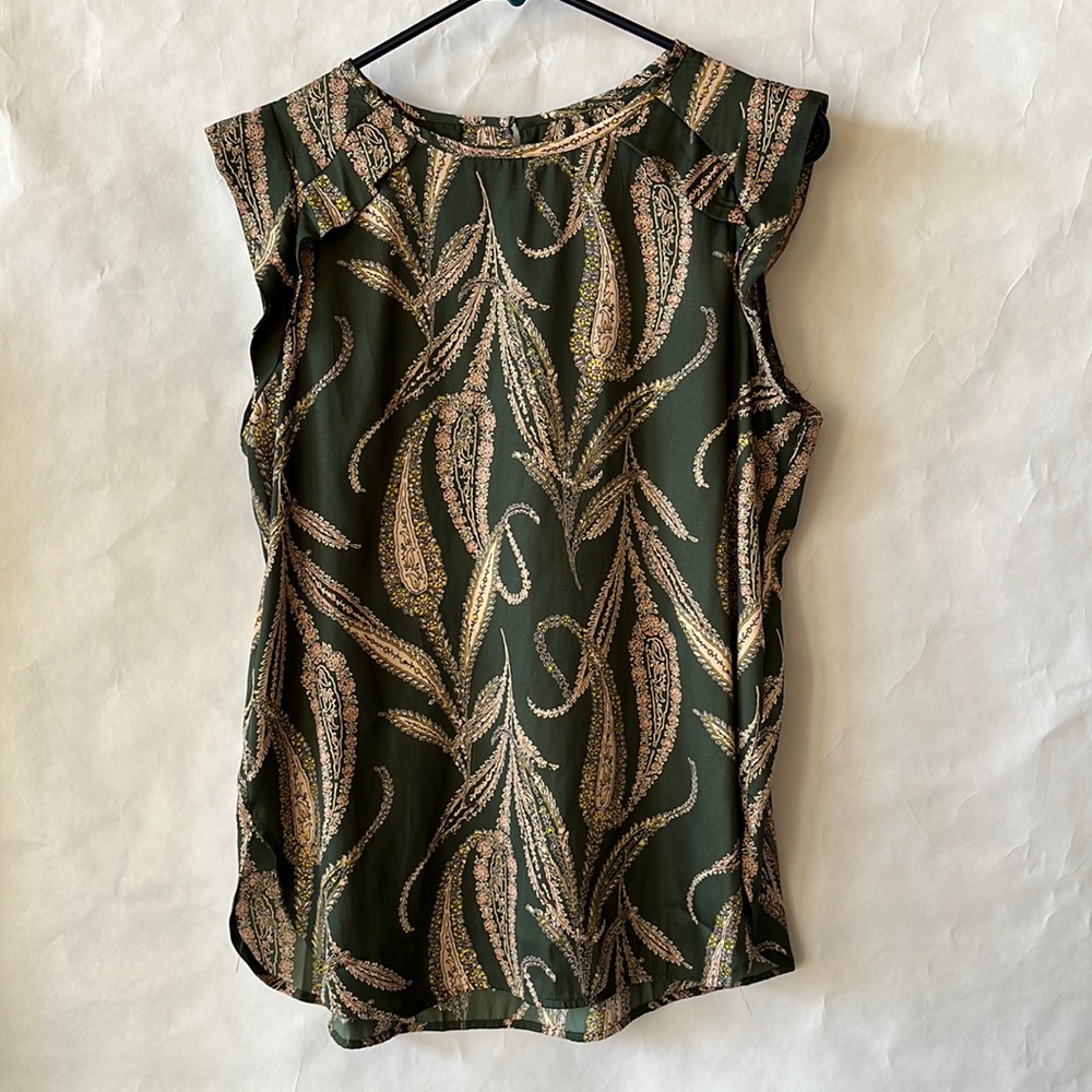 Loft green floral shell